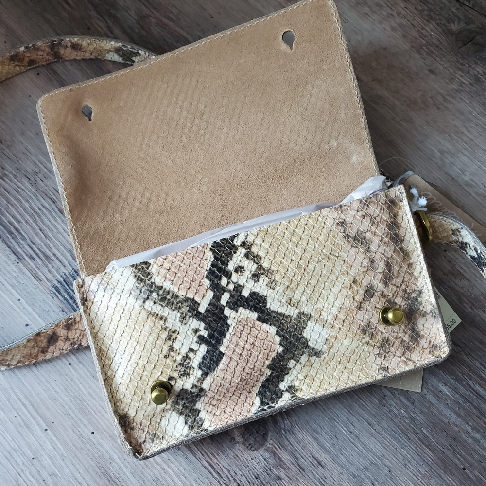 Madewell Leather Belt Bag NWT - Picture 4 of 5
